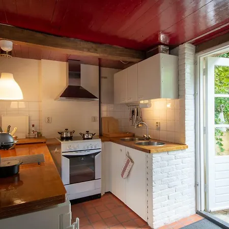 Mergelhuisje Anno 1799 Holiday home Valkenburg aan de Geul